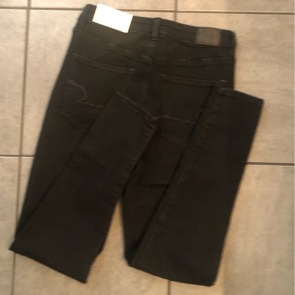 Abercrombie Jeans - Picture 3 of 3